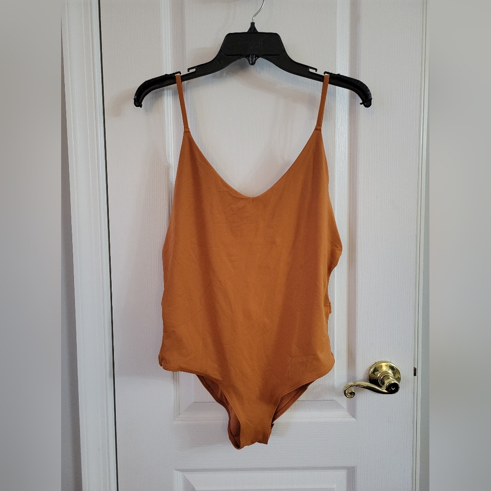 Aerie Side Ring Cutout One Piece Swimsuit Orange Size Large Bathing Suit